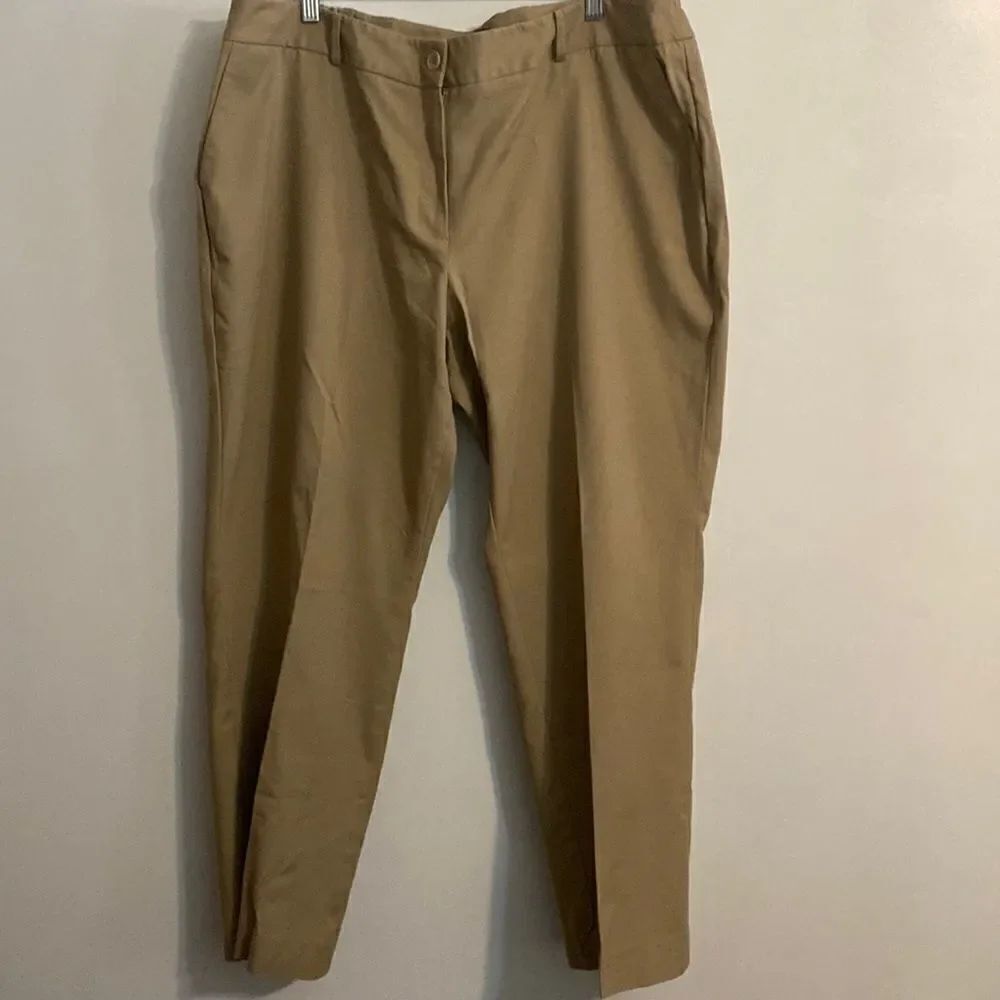 Talbots Women Petites Heritage Tan pants, size 22WP